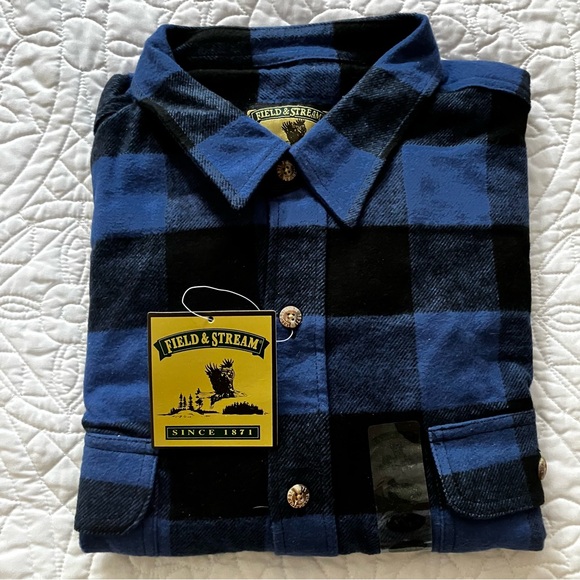 Field & Stream Men's Blue and Black Checkered Shirt - Picture 1 of 10